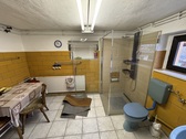 Bügeln, Dusche, WC - 