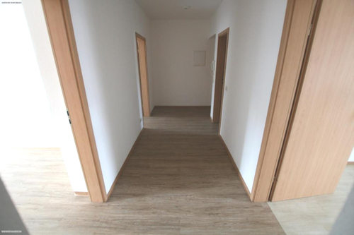 Flur - 2 Zimmer Etagenwohnung zur Miete in Gera