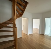 Attraktive DG-Maisonettewohnung in Gera Untermhaus nahe dem Küchengarten und Hofwiesenpark!