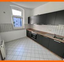 Untermhaus! Einbauküche! Modernisierte Singlewohnung mit schicken Bad! - Gera