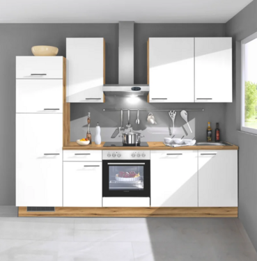 Einbauküche - Erstbezug nach Modernisierung mit riesigem Wohnzimmer & Tiefgarage im Zentrum von Gera!