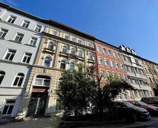 Modern sanierte 4 Raum-Wohnung mit Balkon und schickem Bad! - Gera