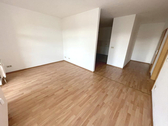 Wohnen & Flur - Dachgeschoßwohnung mit 52,00 m&sup2; in Gera zur Miete