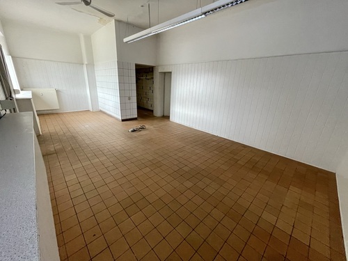 Verkaufsfläche vorne (2) - 4 Zimmer Laden, Geschäft, Verkaufsfläche zur Miete in Gera
