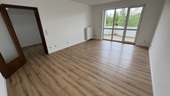 Wohnzimmer - 2 Raum Wohnung mit Balkon und Aufzug im ansprechendem Wohnumfeld in Gera