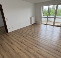 2 Raum Wohnung mit Balkon und Aufzug im ansprechendem Wohnumfeld in Gera