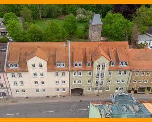 Idyllisch wohnen im Zentrum von Weida! Gemütliche 1 Raum Wohnung mit Dusche.
