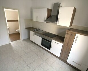 2 Raum Wohnung mit Einbauküche - Nähe des Geraer Stadtzentrum.