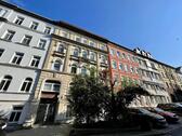 Ansicht - Modern sanierte 4 Raum-Wohnung mit Balkon und schickem Bad!