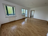Wohnen - Erdgeschoßwohnung mit 77,00 m&sup2; in Gera zur Miete