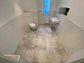 Bad - Etagenwohnung mit 107,52 m&sup2; in Gera zur Miete