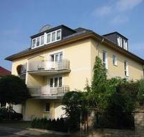 Sehr helle 2 Raum-Whg. mit Ausblick über die Stadt und Garage und *Bungalow auf dem Grundstück - Gera