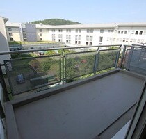 Bestlage! Tolle 2-Raum Wohnung mit Balkon, Aufzug & EBK in Untermhaus direkt am Küchengarten! - Gera