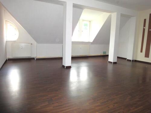 Wohnzimmer - 2 Zimmer Etagenwohnung zur Miete in Gera