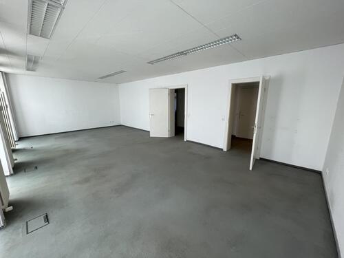 Hauptraum - 3 Zimmer Büro in Gera