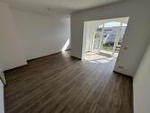Wohnen - Wintergarten und Balkon! Schöne 3-Raum Wohnung in Gera Debschwitz