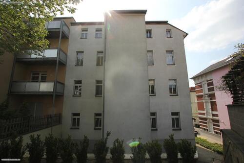 Gartenansicht - 3 Zimmer Dachgeschoßwohnung zum Kaufen in Gera