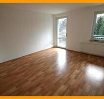 Süd-Balkon, Bad mit Wanne & Dusche – Ruhige Lage mit Blick ins Grüne! - Gera