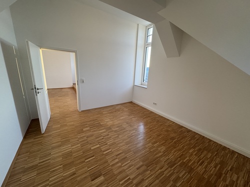 Schlafen - Etagenwohnung mit 101,00 m&sup2; in Gera zur Miete