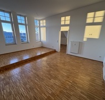 Exklusives Wohnen: 3-Raum Wohnung mit Balkon und Aufzug! - Gera