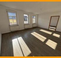 Wohnen mit Wohlfühlfaktor! Charmante 3-Raum-DG-Wohnung in Gera-Pforten mit Küchenzeile