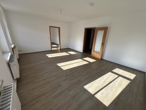 Wohnen - 3 Zimmer Dachgeschoßwohnung zur Miete in Gera