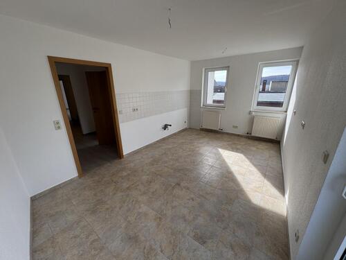 Küche - Dachgeschoßwohnung mit 70,00 m&sup2; in Gera zur Miete