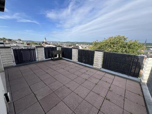 Terrasse - Dachterrasse, Kamin und Fußbodenheizung! Außergewöhnliche 4 Zimmer Wohnung in ruhiger Innenstadtlage!