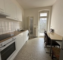 Zentrale 2-Zimmer-Wohnung mit Balkon und Dusche nahe des Zentrums! - Gera