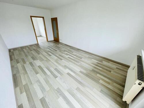 Wohnen - 4 Zimmer Etagenwohnung zur Miete in Gera