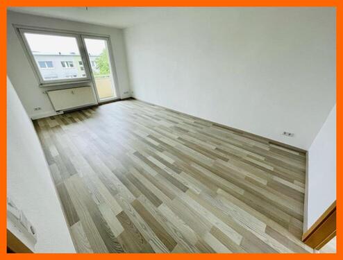 Wohnen - Sonnige 4 Raum Whg. mit Balkon in Gera-Langenberg!