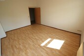 Wohnzimmer (2) - 2 Zimmer Etagenwohnung zur Miete in Gera