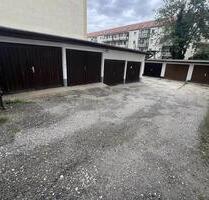 Jetzt Stellplatz sichern – Garage sofort verfügbar! Licht vorhanden! - Gera