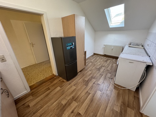 Küche - 2 Zimmer Dachgeschoßwohnung in Weida