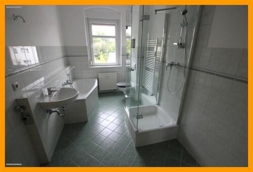 Bad - 3-Raum Wohnung mit Südbalkon und Bad mit DuscheWanne in Debschwitz!