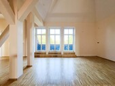 Kochbereich - Dachgeschoßwohnung mit 130,00 m&sup2; in Gera zum Kaufen