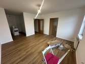 Wohnzimmer - Etagenwohnung mit 42,00 m&sup2; in Großenstein zur Miete