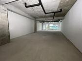 Blick aus Laden - 