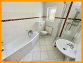 Bad - Familien willkommen! 4 R.-Wohnung mit West-Balkon, Wanne, Dusche und Hausgarten in Gera-Debschwitz!
