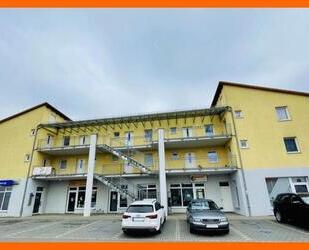 Helle Gewerbfläche gegenüber dem EDEKA-Markt zu vermieten. Platz für Ihre Ideen! - Bad Köstritz