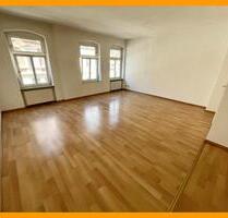 Wohnen in Gera Untermhaus! 3 Raum Wohnung mit Balkon (Südseite) und großen Wohnzimmer!