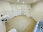 Bad - 4 Zimmer Dachgeschoßwohnung in Gera