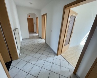 Super 3 Raum Wohnung mit Balkon und Wanne in der Geraer Innenstadt!