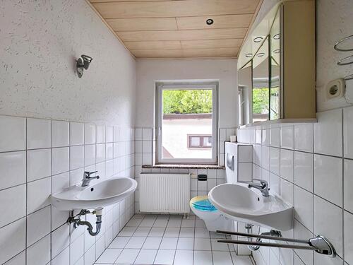 2. Bad EG - Einfamilienhaus mit 198,00 m&sup2; in Gera zum Kaufen