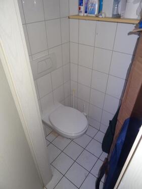 WC - 
