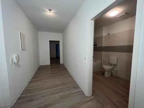 Flur - 2 Zimmer Etagenwohnung in Gera