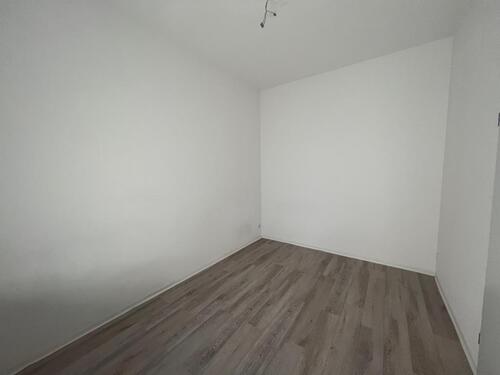 Arbeits-/Ankleidezimmer - 