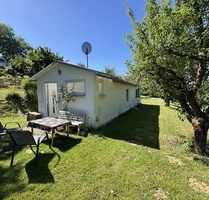Eigentumsgarten mit Bungalow und Nebengebäude in Gera-Zschippern