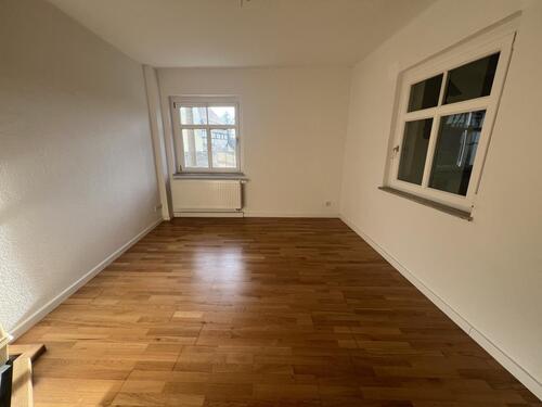 Essen oder Büro EG - Bauernhaus, Landhaus mit 180,00 m&sup2; in Gera zur Miete