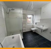 Erstbezug nach Sanierung: Exklusive 3 Zimmer Wohnung mit Balkon, Wanne und Dusche! - Gera